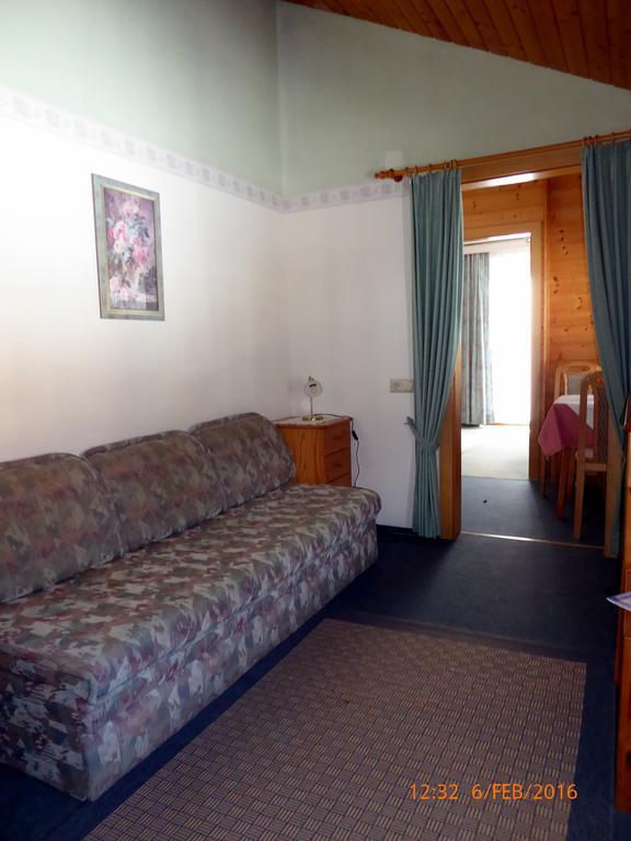 ホテル Gaestehaus Truskaller マルニッツ エクステリア 写真