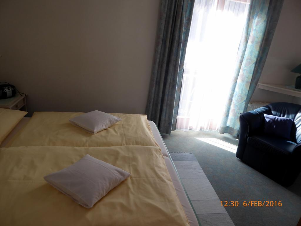 ホテル Gaestehaus Truskaller マルニッツ エクステリア 写真