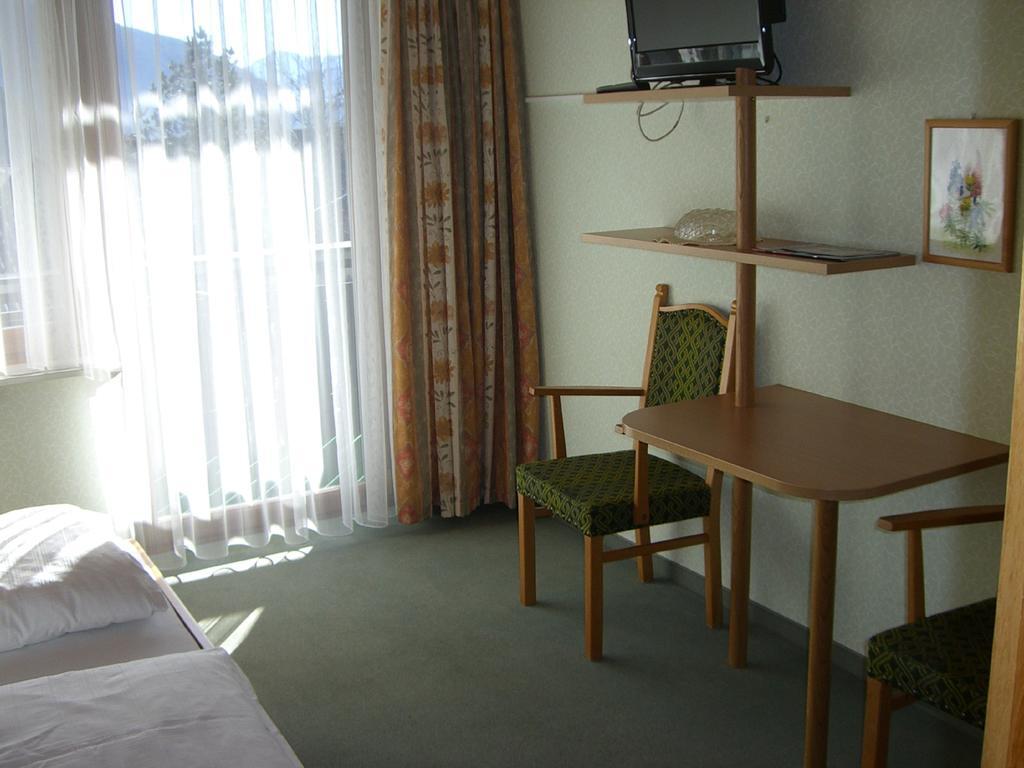 ホテル Gaestehaus Truskaller マルニッツ 部屋 写真