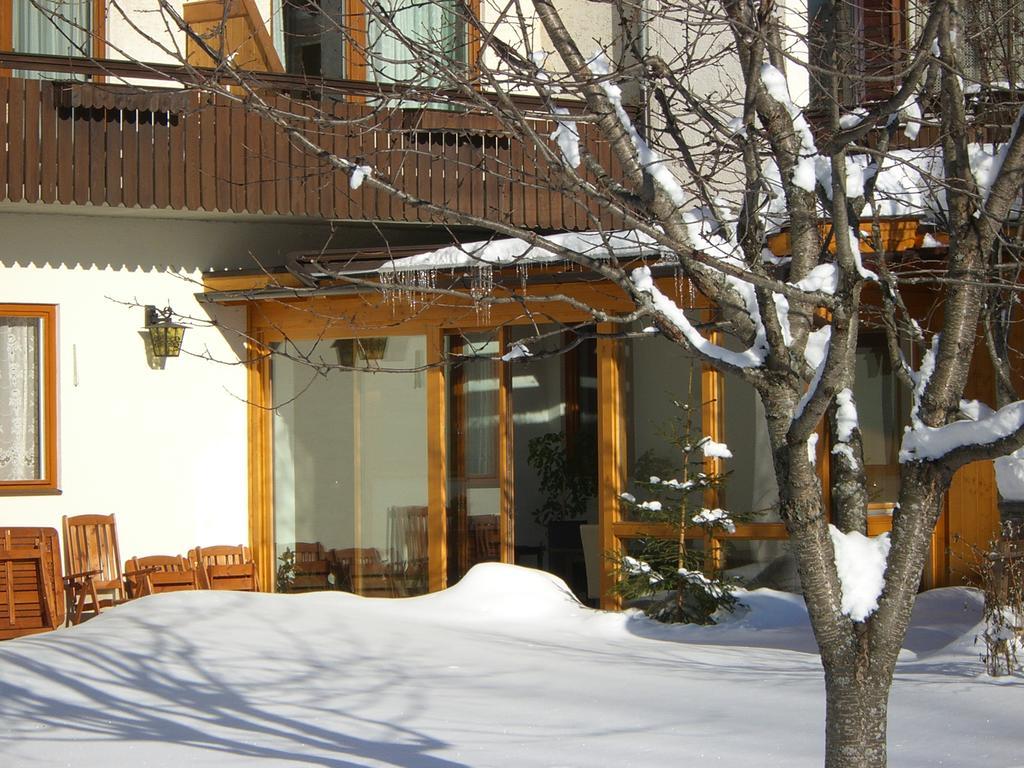 ホテル Gaestehaus Truskaller マルニッツ エクステリア 写真