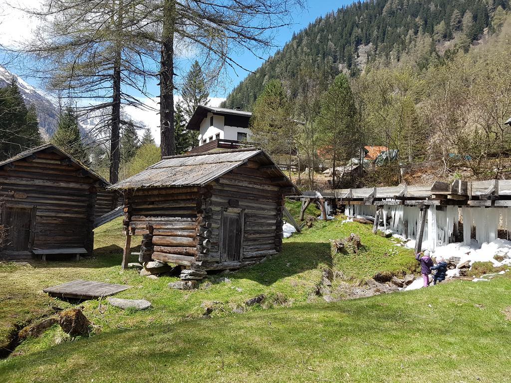 ホテル Gaestehaus Truskaller マルニッツ エクステリア 写真